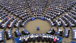 Avrupa Parlamentosu skandalların gölgesinde seçime gidiyor