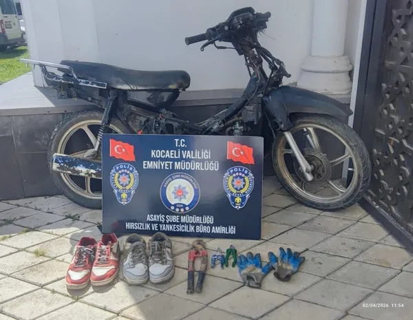 200-bin-tllik-kablo-calan-hirsizlar-operasyonla-yakalandi-1775211117181.jpg